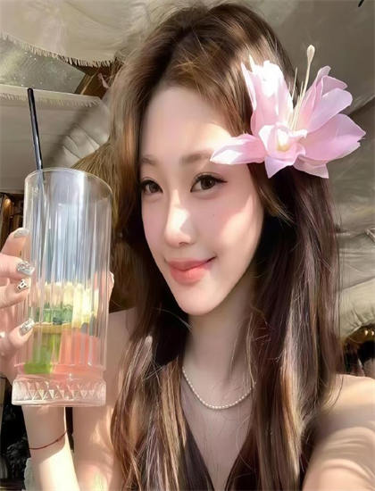 男人饰品_VR视频欧美色区_天王主播惊雷